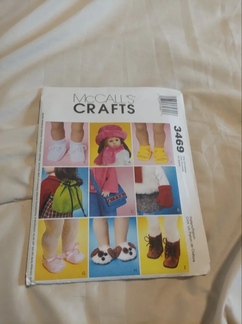 Vintage McCall's 3469 Sewing Pattern 18 Inch Doll Shoes Boots Backpack Accessori